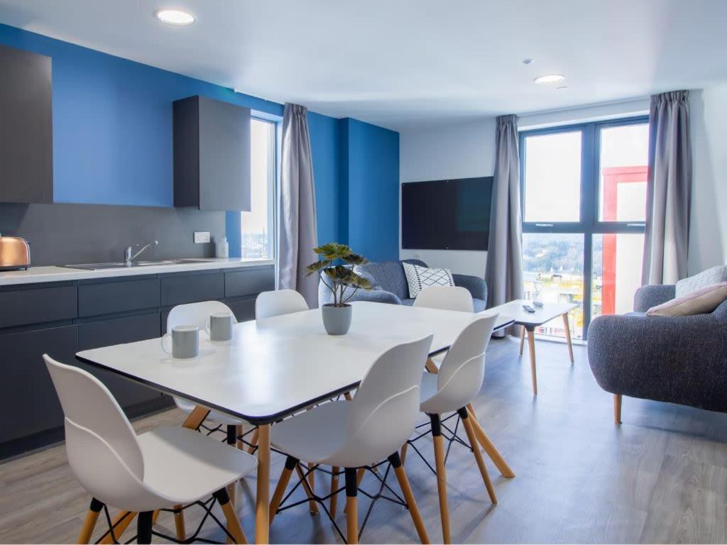 Apartment Oxford Point In *